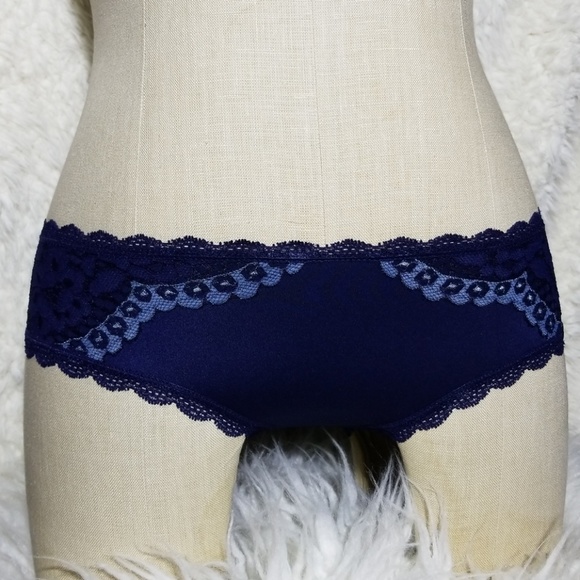 Victoria's Secret Other - Victoria's Secret Body hiphugger underwear